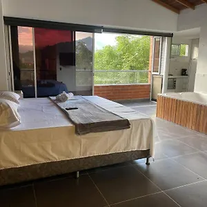 Hermoso Loft Con Jacuzzi Y Balcon Apartamento Envigado